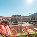 Cosy 2-3 Pers, Balcon, Parking Prive, Clim, Wifi - 15 Min Sanctuaire