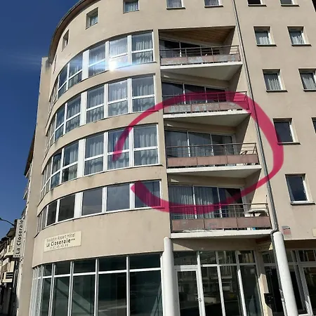 Cosy 2-3 Pers, Balcon, Parking Prive, Clim, Wifi - 15 Min Sanctuaire Apartament *