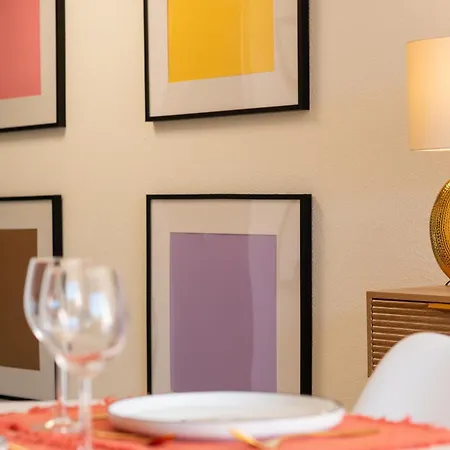 Cosy 2-3 Pers, Balcon, Parking Prive, Clim, Wifi - 15 Min Sanctuaire Lägenhet