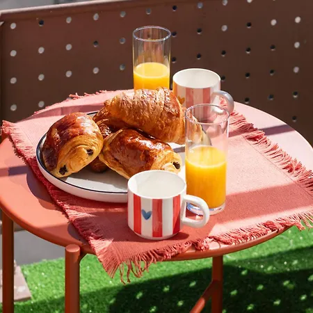 Lägenhet Cosy 2-3 Pers, Balcon, Parking Prive, Clim, Wifi - 15 Min Sanctuaire *
