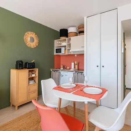 Cosy 2-3 Pers, Balcon, Parking Prive, Clim, Wifi - 15 Min Sanctuaire * Лурд