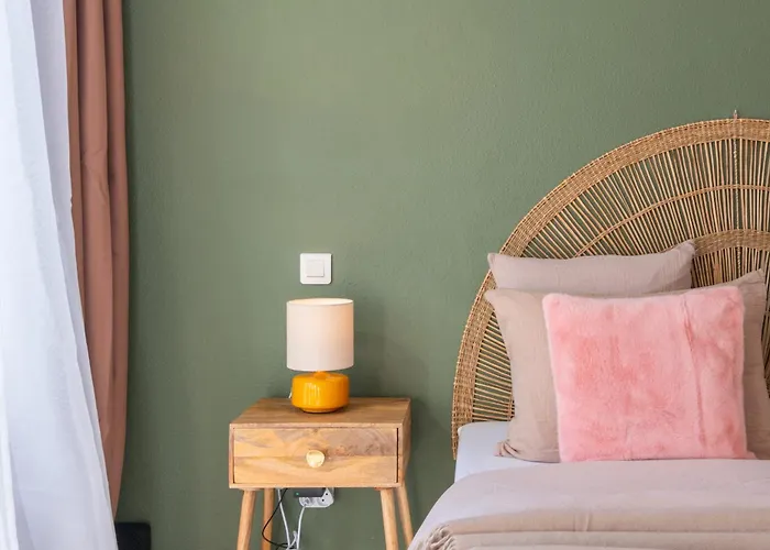 Coup De Coeur, Balcon, Parking, Gare Apartment *