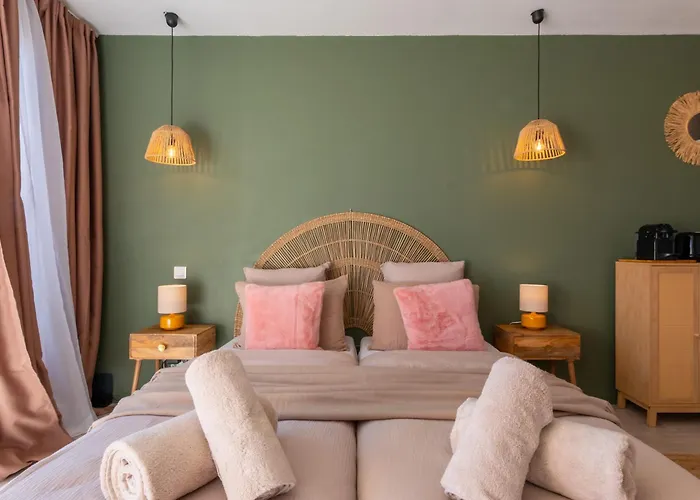 Coup De Coeur, Balcon, Parking, Gare Apartment *